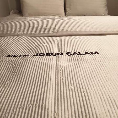 The Good Guys Motel Pohang Bagian luar foto