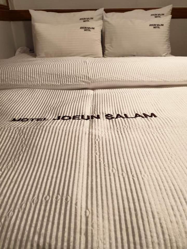 The Good Guys Motel Pohang Bagian luar foto